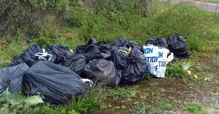 Dépôt saucage d'ordures ménagères